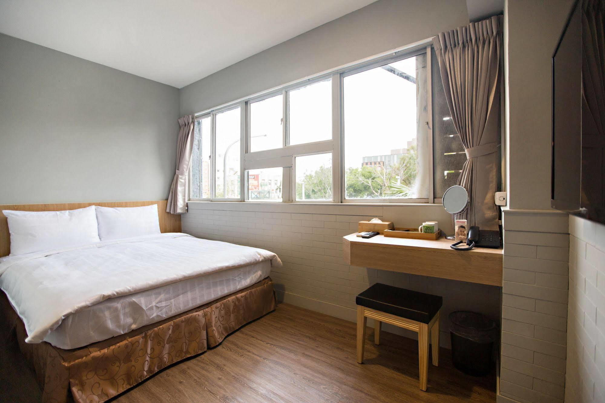 Traveller-Inn Day Moon Hotel Taitung Ngoại thất bức ảnh